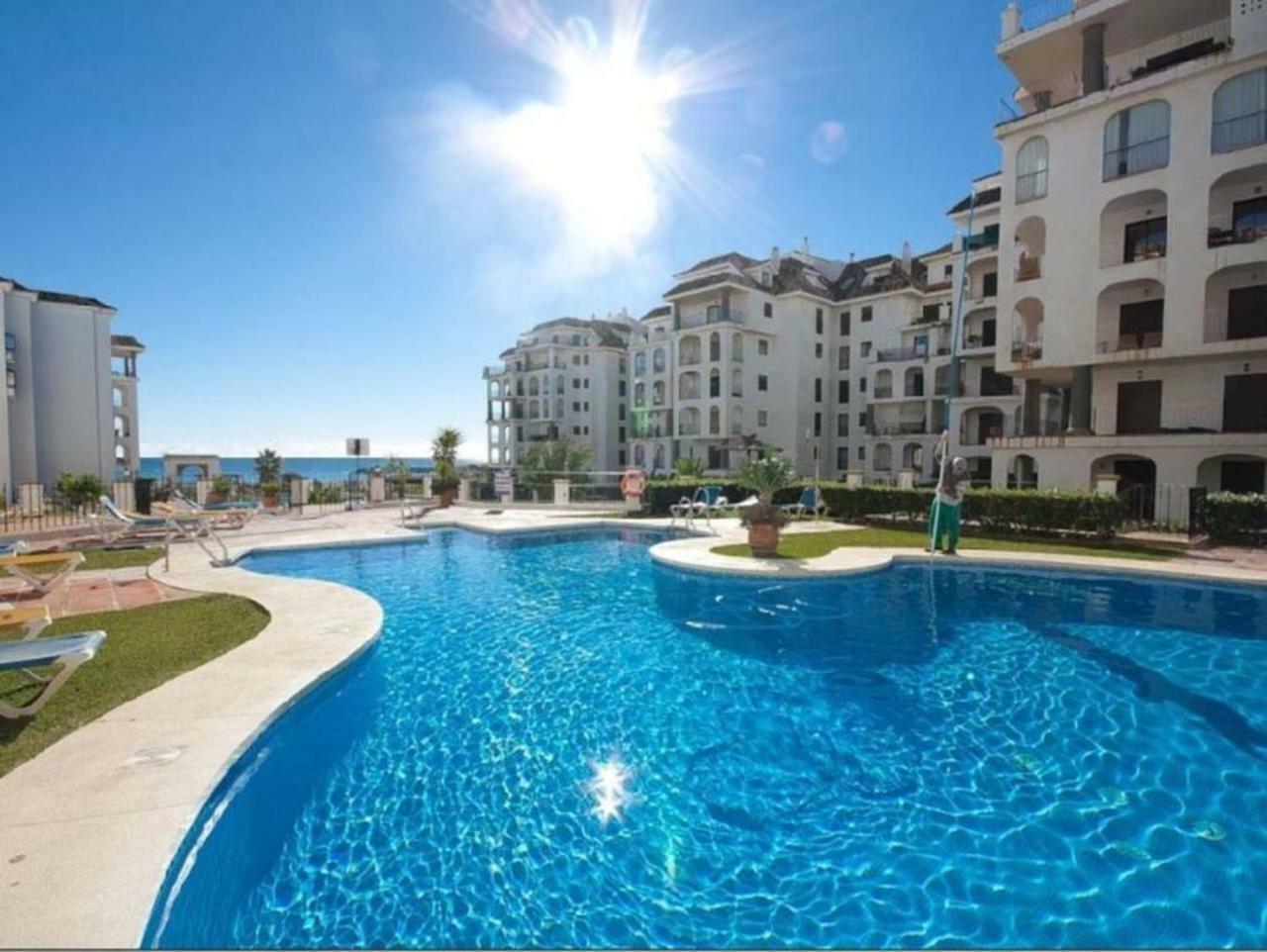 Stunning Views Await You In Marina De La Duquesa Apartamento Castillo de Sabinillas Exterior foto